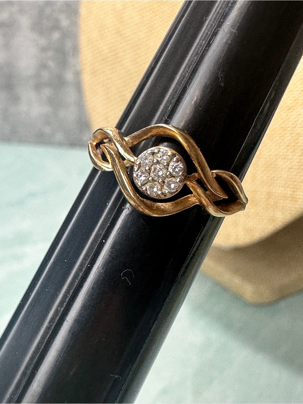 Antique Estate 10k Gold Twist Ring with Cluster Diamond Braided Design Size 7 - Picture 4 of 9
